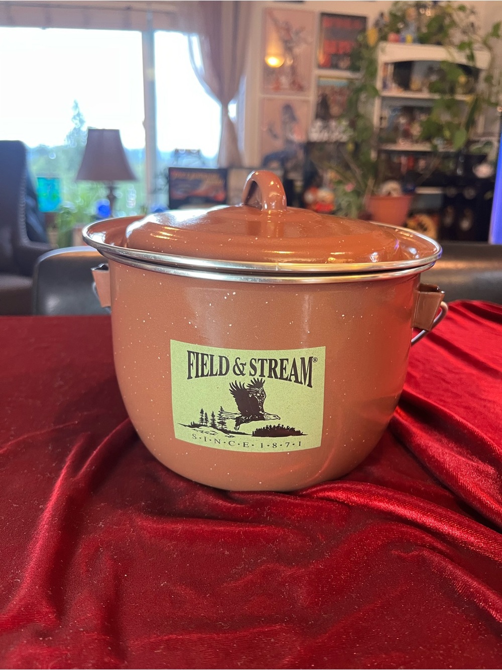 Field & Stream Rust Brown Enamel Camp Pot with Lid
